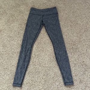 Lululemon grey leggings size 6